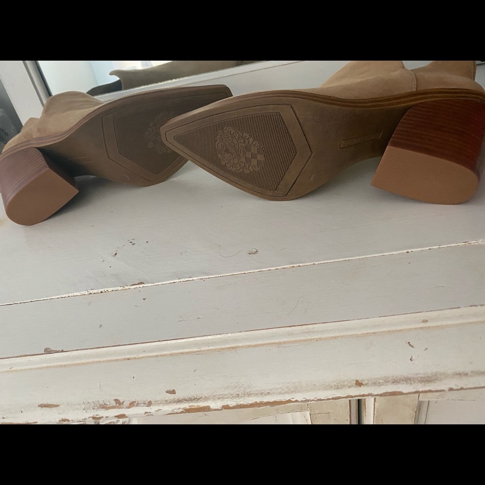 Vince Camuto Sand Booties NWT